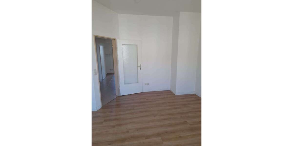 Etagenwohnung Plauen Syratal - 2 Zimmer, 58 m&sup2;, 370&euro; | Angebot:27313560