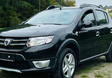 Dacia Sandero 124.678 km 5.799 &euro; Hirschberg 07927
