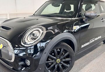Mini Cooper SE 29.500 km 23.995 &euro; Münchberg 95213