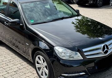Mercedes-Benz C 220 152.331 km 9.250 &euro; Hof 95028
