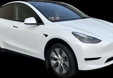 Tesla Model Y 65.000 km 28.999 &euro; Plauen 08527