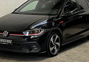 VW Polo 43.200 km 22.949 &euro; Roeslau 95195