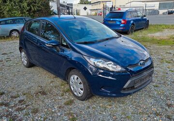 Ford Fiesta 114.000 km 1.300 &euro; Plauen 08529