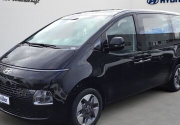 Hyundai STARIA 2.500 km 46.888 &euro; Hof 95030