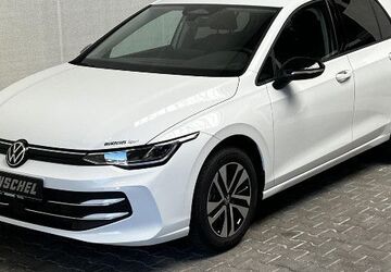VW Golf 5.990 km 26.934 &euro; Roeslau 95195