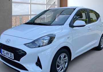 Hyundai i10 9.500 km 15.444 &euro; Hof 95030