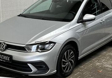 VW Polo 23.500 km 16.745 &euro; Roeslau 95195