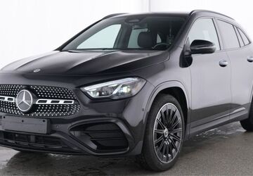 Mercedes-Benz GLA 220 10.147 km 44.950 &euro; Münchberg 95213