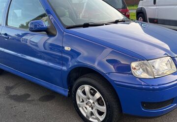 VW Polo 90.000 km 2.990 &euro; Helmbrechts 95233
