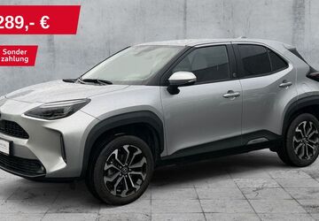 Toyota Yaris Cross 12.734 km 22.350 &euro; Hof 95030