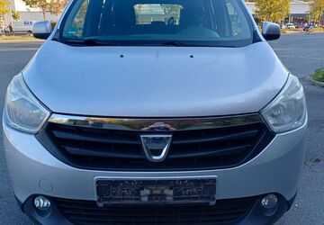 Dacia Lodgy 204.152 km 2.999 &euro; Plauen 08525