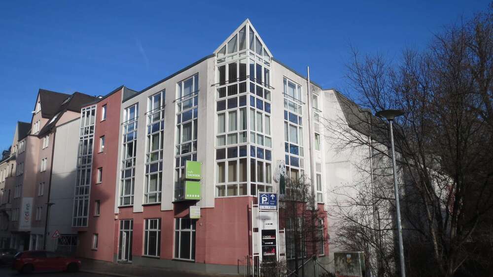Etagenwohnung Plauen - 2 Zimmer, 94 m&sup2;, 745&euro; | Angebot:27097197