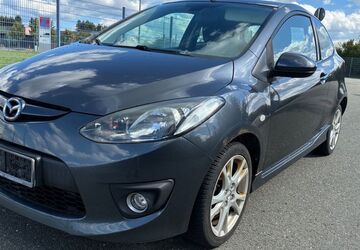Mazda 2 145.000 km 998 &euro; Rehau 95111