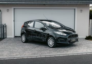 Ford Fiesta 39.890 km 8.290 &euro; Regnitzlosau 95194