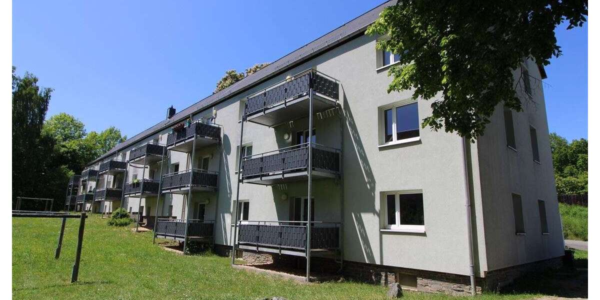 Etagenwohnung Plauen Haselbrunn - 3 Zimmer, 60 m&sup2;, 379&euro; | Angebot:16619222
