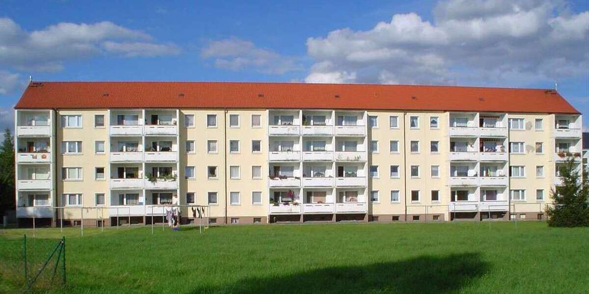Etagenwohnung Pausa-Mühltroff Mühltroff - 3 Zimmer, 65 m&sup2;, 548&euro; | Angebot:26497417