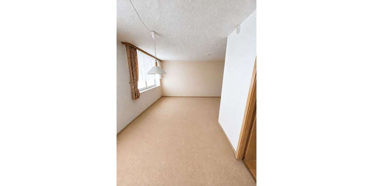 Etagenwohnung Remptendorf - 3 Zimmer, 80 m&sup2;, 560&euro; | Angebot:27293640